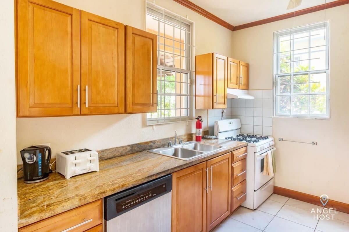 2-Story Townhome With Private Pool, Ideal For Group! Крайст Чърч Екстериор снимка