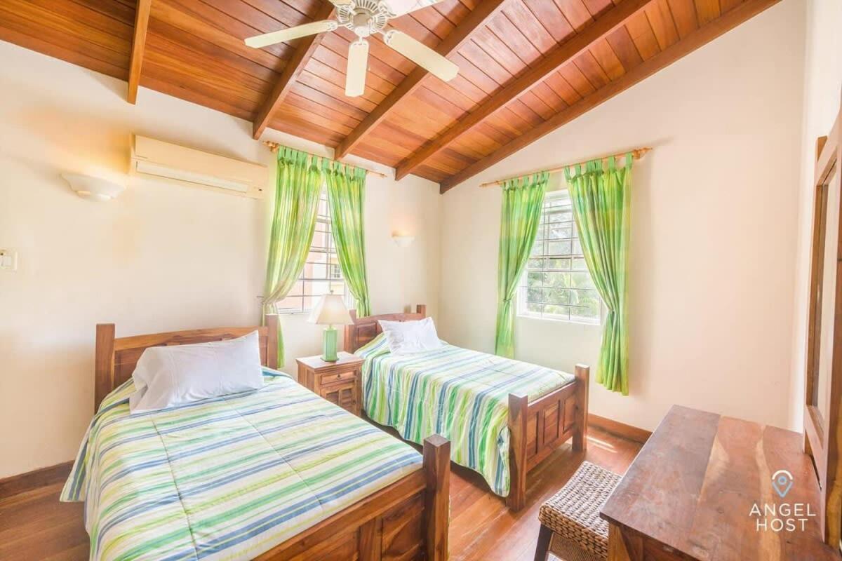 2-Story Townhome With Private Pool, Ideal For Group! Крайст Чърч Екстериор снимка